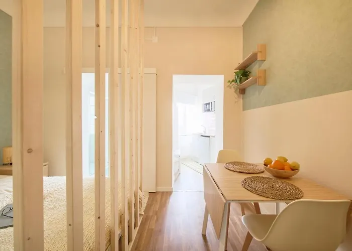 Modern In Alameda リスボン