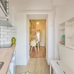 Appartement Modern In Alameda